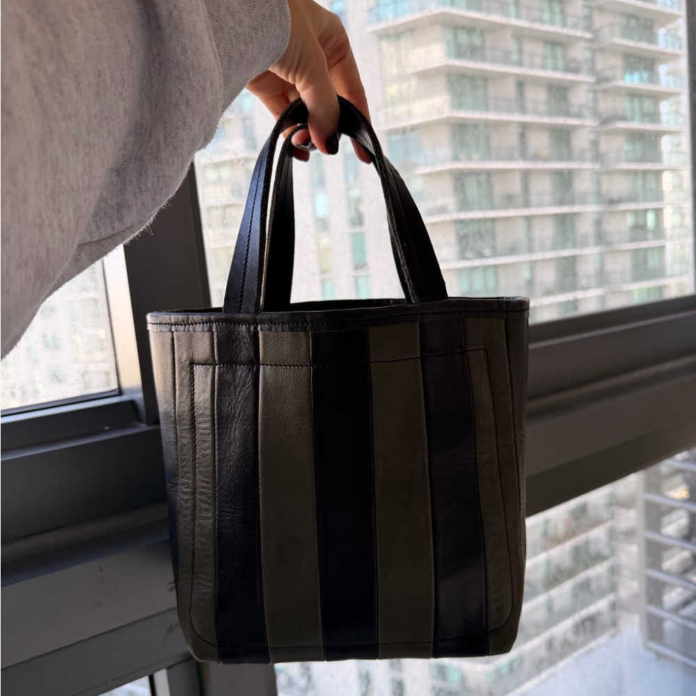 Nimes Gorriti Handbag - Green/Black Striped